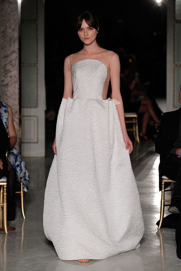 ilovebrides.pt_Angel Sanchez 2018 Barcelona Bridal Fashion Week 2017